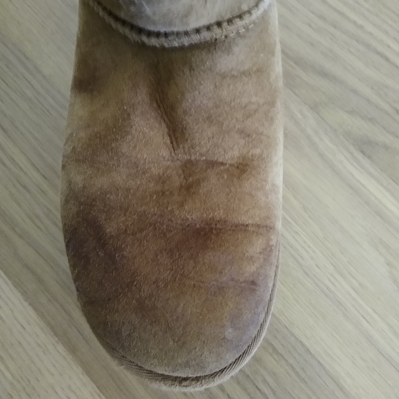 Ugg boots - Picture 2 of 8